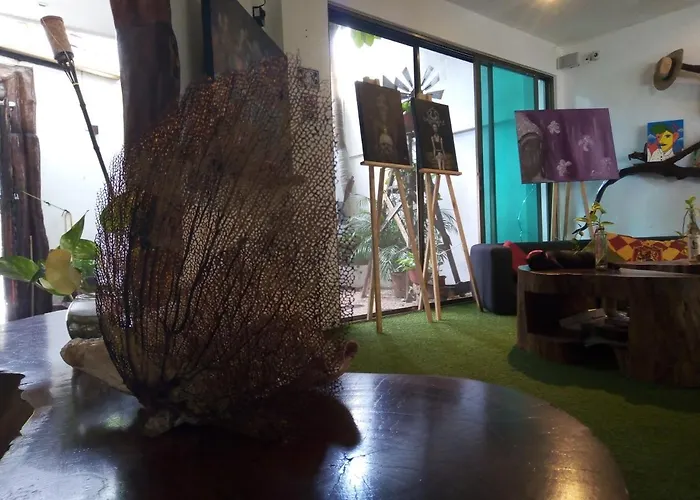 The Village Boutique 3*