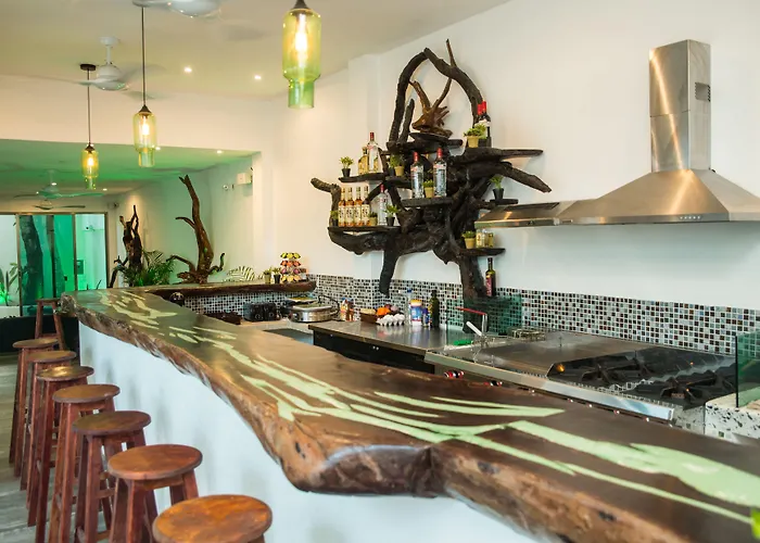 The Village Boutique 3*